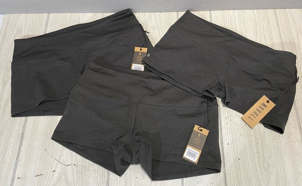 NOBULL 3 Pairs of Women's Low-Rise Compression Shorts 2" Size Medium - NWT